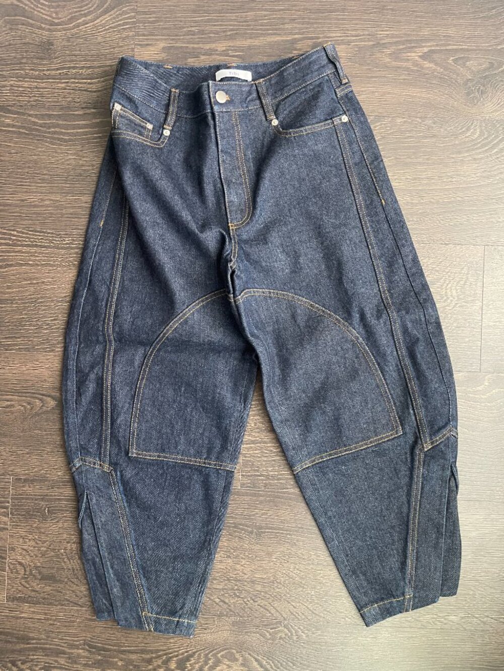 Tibi NWOT Indigo Denim Sid Jean Short 28 - Picture 5 of 16